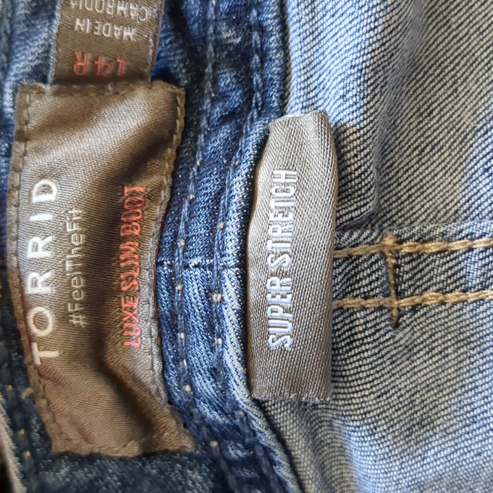 Torrid Blue Flare Jeans size 14 - Picture 4 of 4